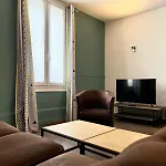 & Le Renard Centre Szálloda