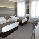 Hotel & Le Renard Centre 4*