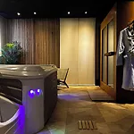 & Le Renard Centre Hotel 4*
