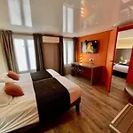 & Le Renard Centre Hotel