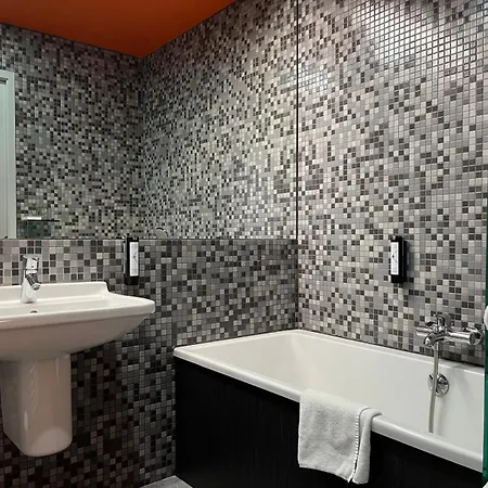 & Le Renard Centre Châlons-en-Champagne