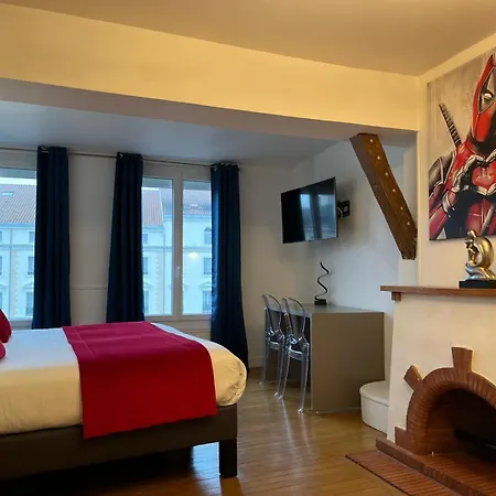 & Le Renard Centre Châlons-en-Champagne