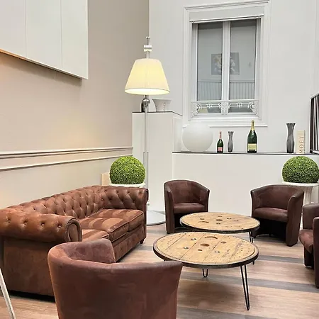 Hotel & Le Renard Centre