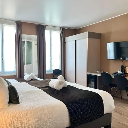 Hotel & Le Renard Centre