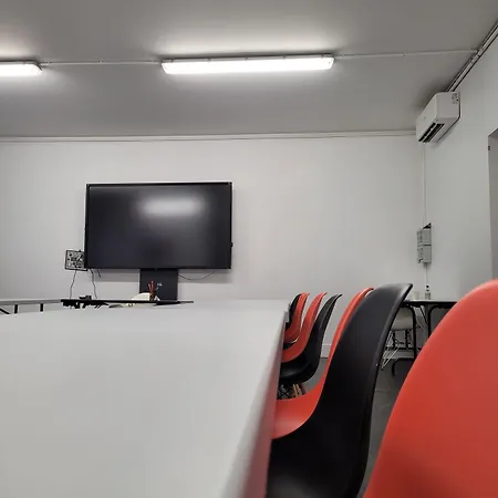 & Le Renard Centre 4* Châlons-en-Champagne