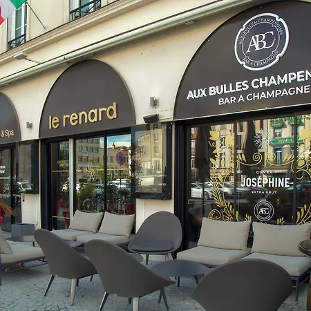 Отель & Le Renard Centre 4*