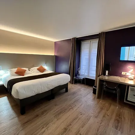 & Le Renard Centre Hotel