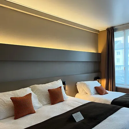 Отель & Le Renard Centre 4*