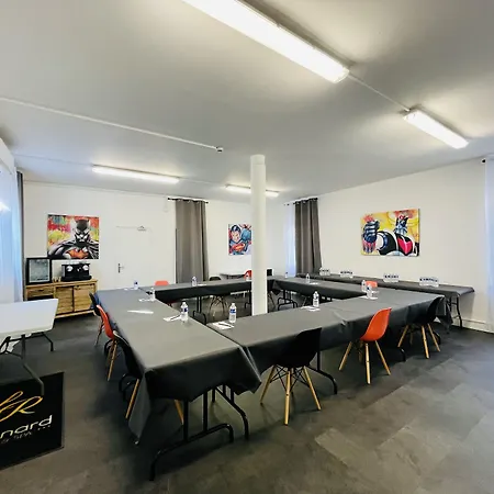 & Le Renard Centre 4* Châlons-en-Champagne