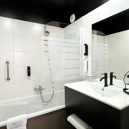 & Le Renard Centre 4*