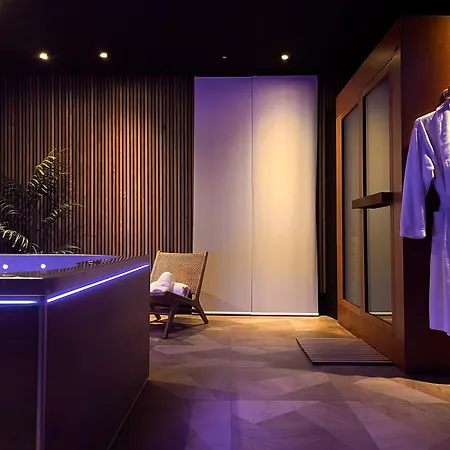 & Le Renard Centre 4*