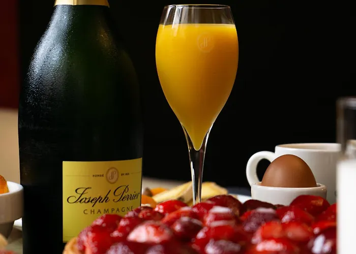 Hotel & Le Renard Centre 4*