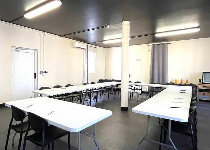 & Le Renard Centre Hotel