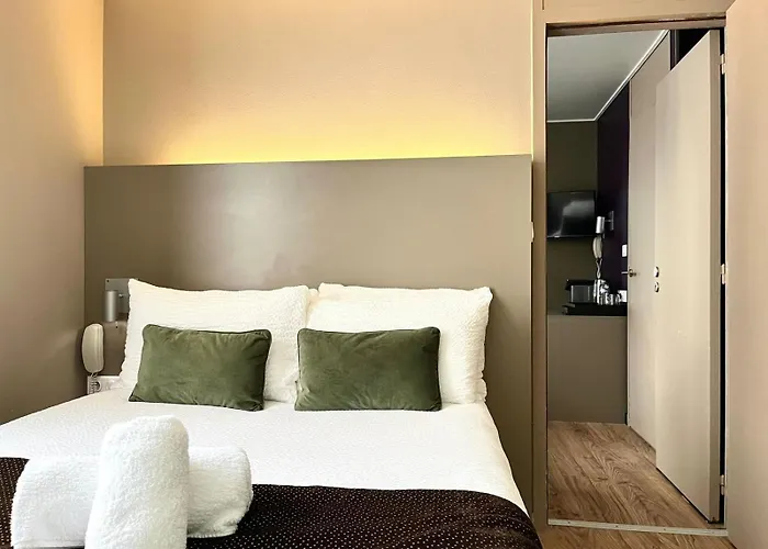 Hotel & Le Renard Centre 4*