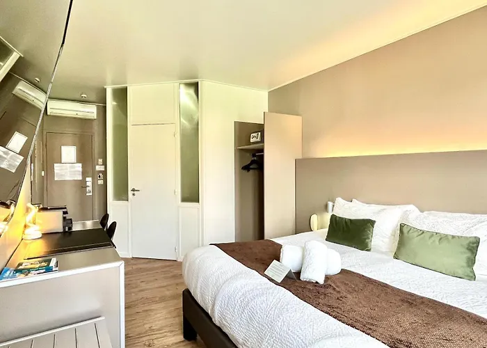 & Le Renard Centre Châlons-en-Champagne