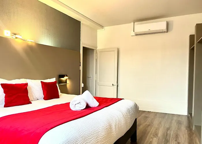 Hotel & Le Renard Centre 4*