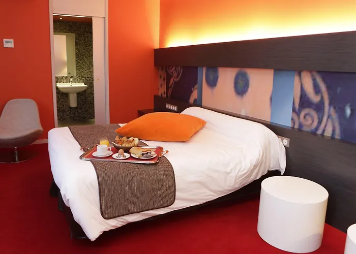 & Le Renard Centre 4* Châlons-en-Champagne