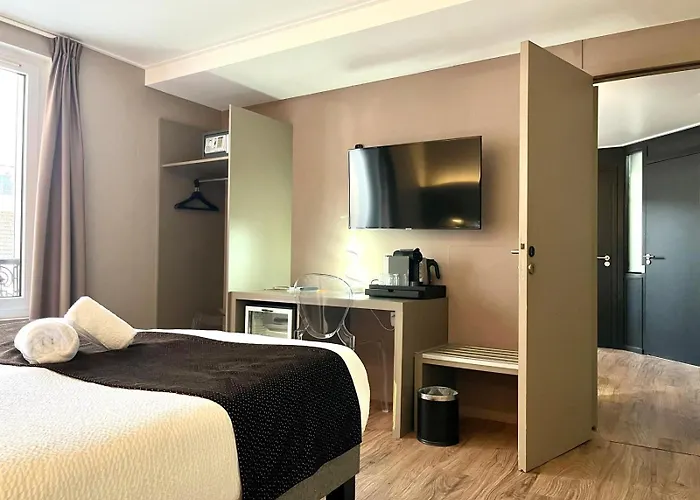 Hotel & Le Renard Centre 4*