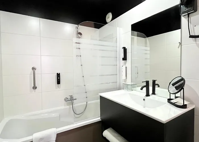 & Le Renard Centre 4*